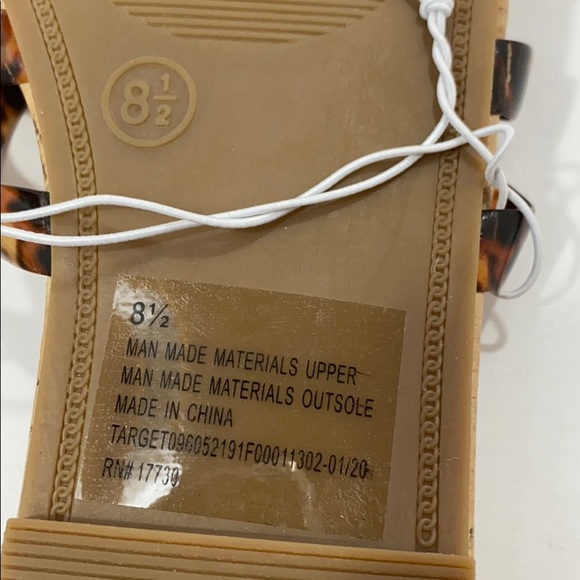 A new day avie strappy slide animal sandals 8.5 - Picture 6 of 6